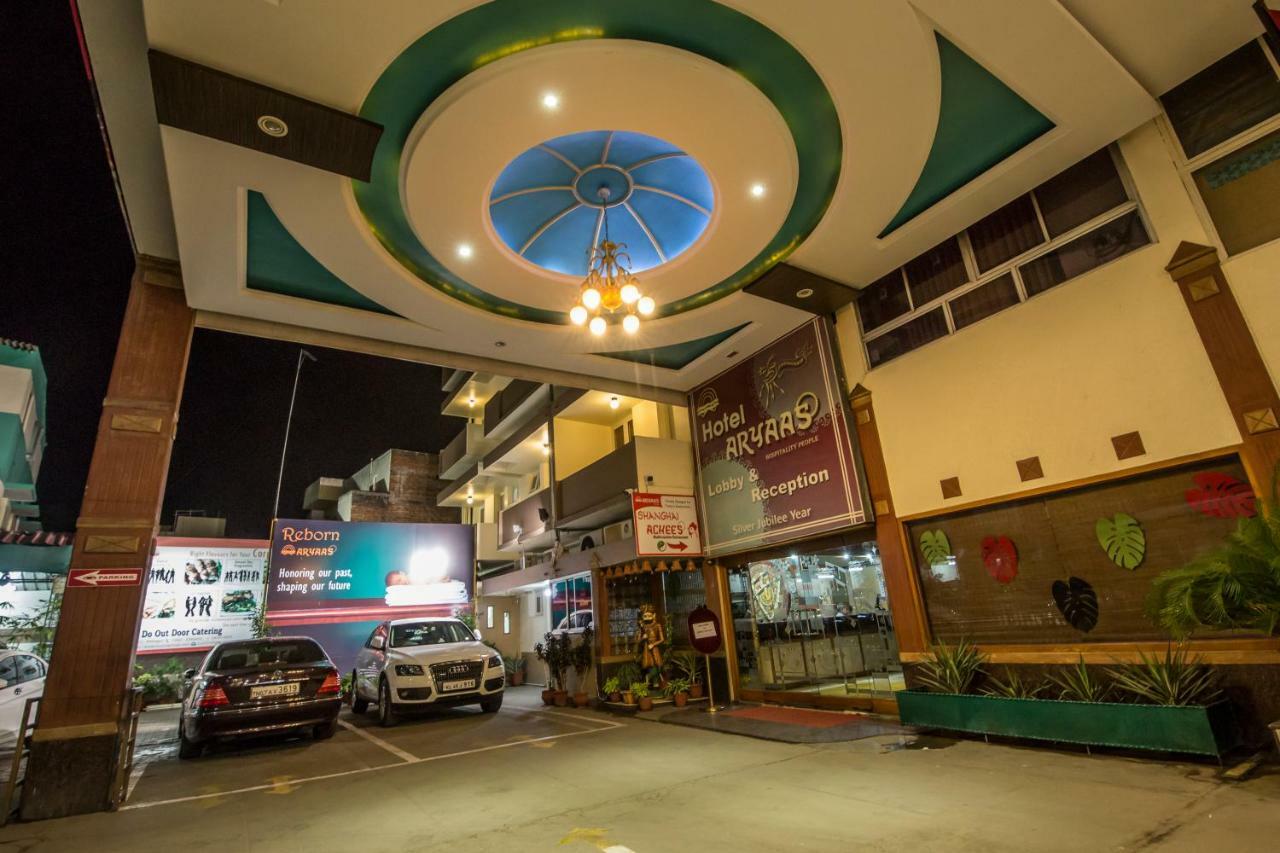 Hotel Aryaas Palayankottai Extérieur photo